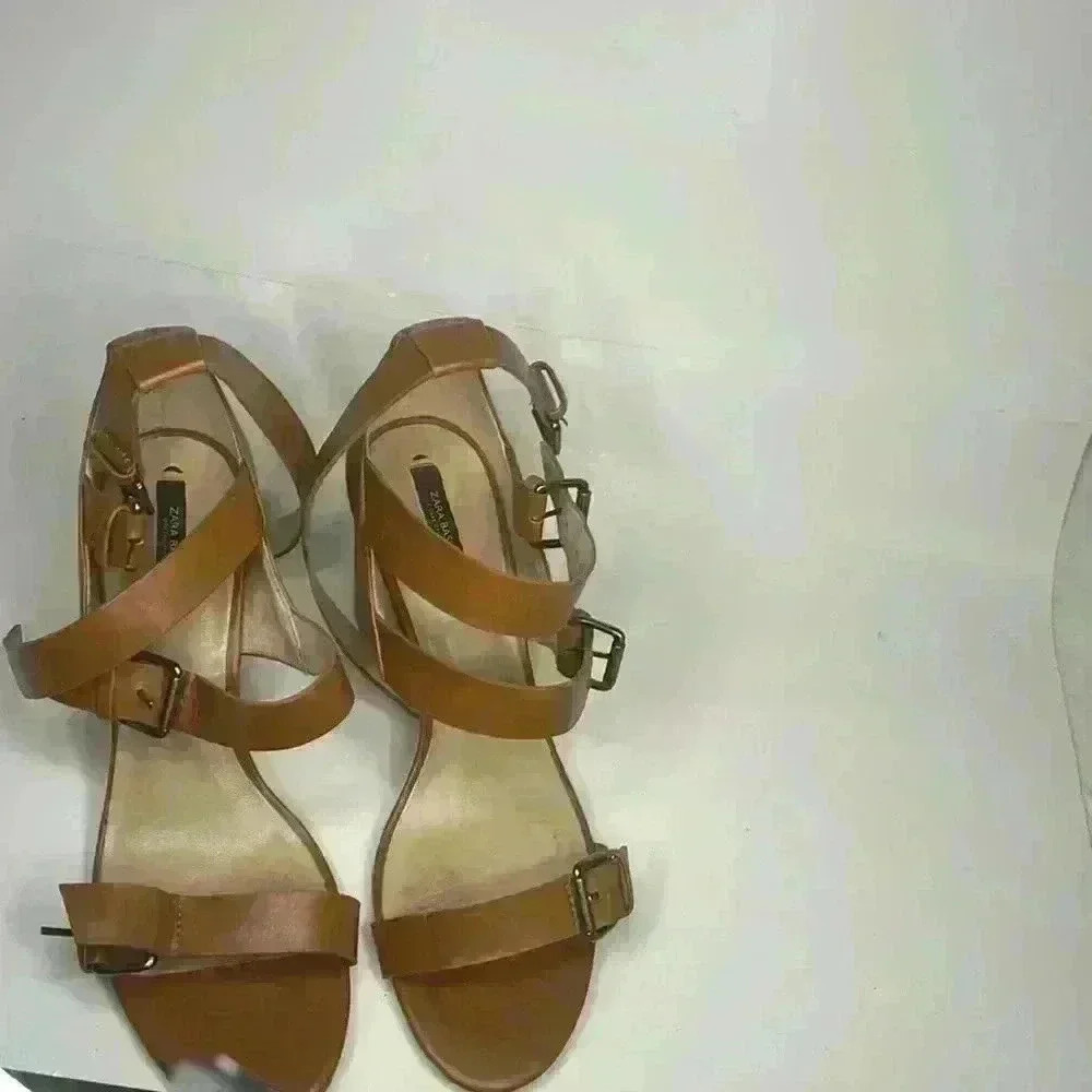 Brown  heels